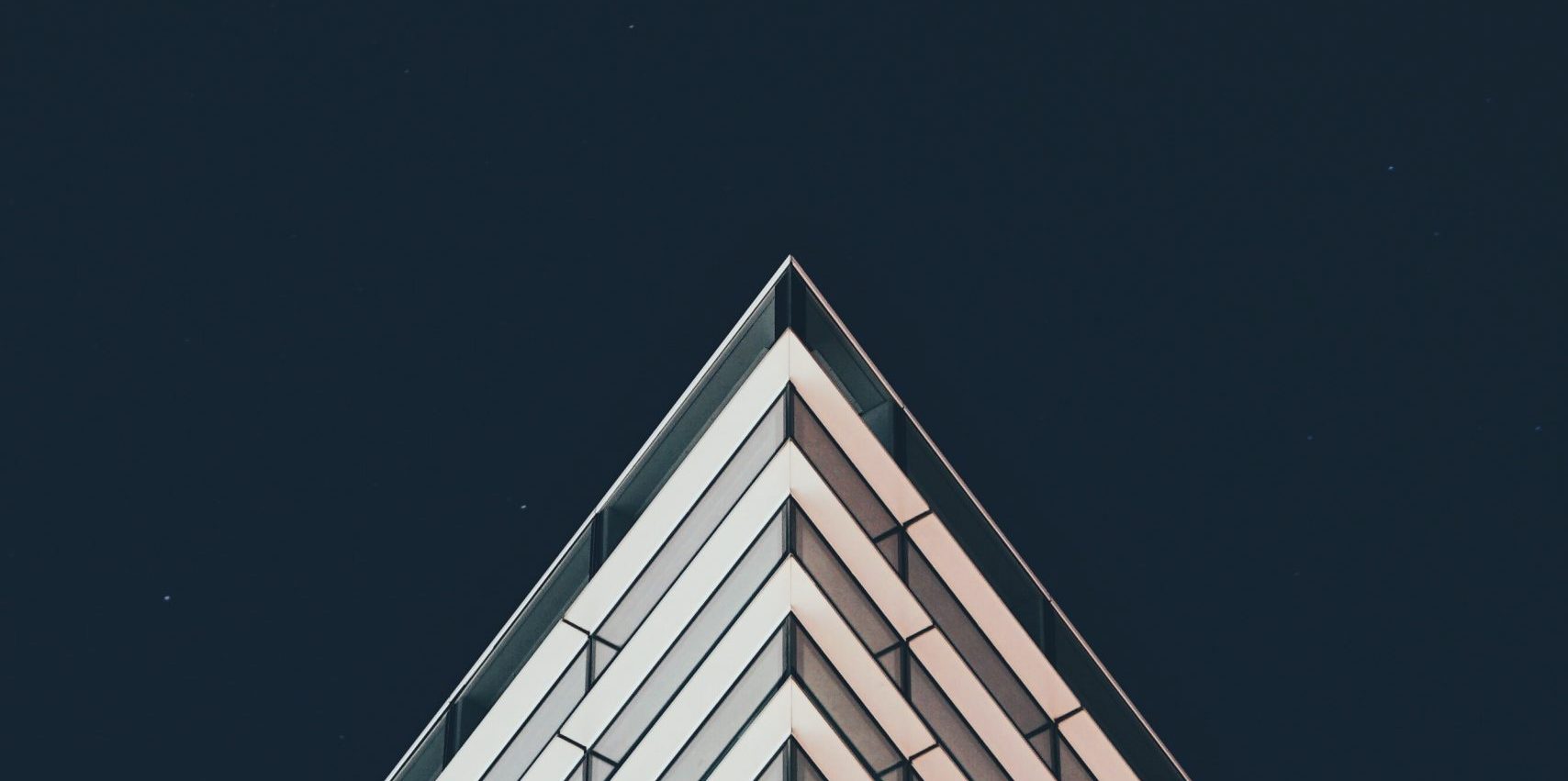 riccardo-oliva-C5DLhUkEWfM-unsplash